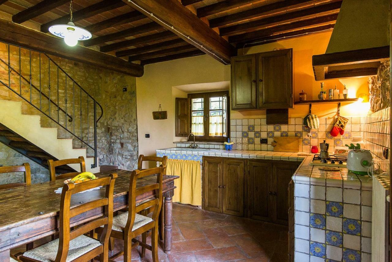 Rustico In Pietra Villa Chianni Ngoại thất bức ảnh